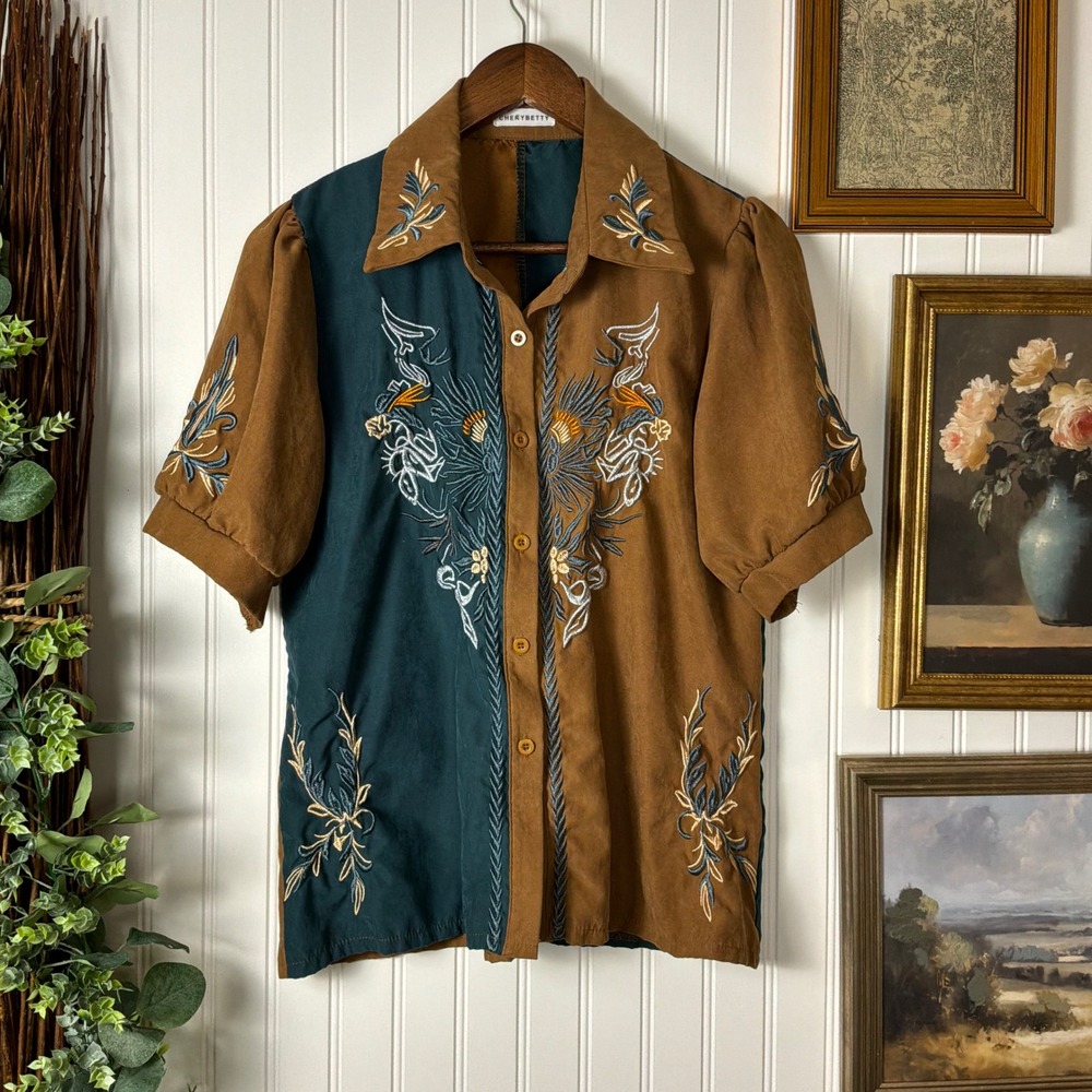 Cherybetty Button Up Shirt Womens Small Brown Teal Excellent Embroidered Western